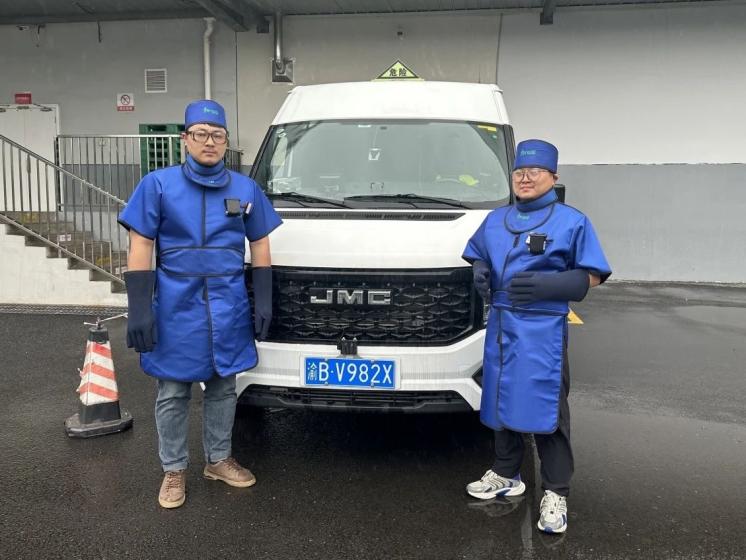 首发成功!通用技术重药医贸自有放射性药品车辆顺利投入使用